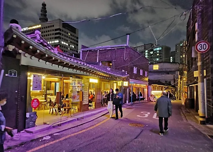 Heyhome Seochon, Semi-basement * Seoul