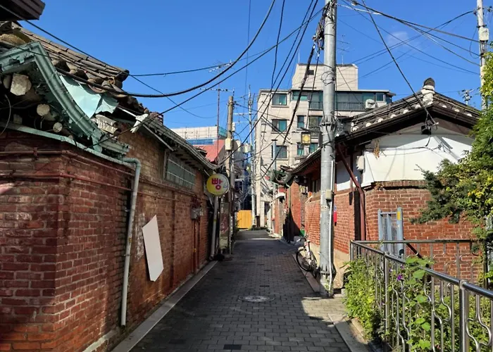 Apartment Heyhome Seochon, Semi-basement