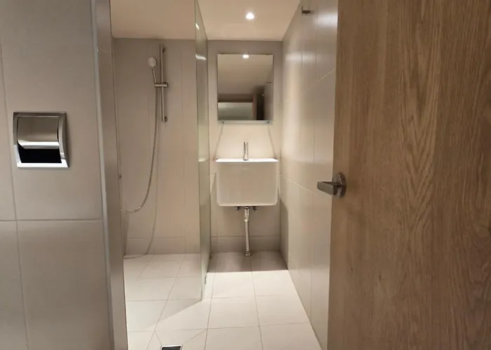 Apartment Heyhome Seochon, Semi-basement *